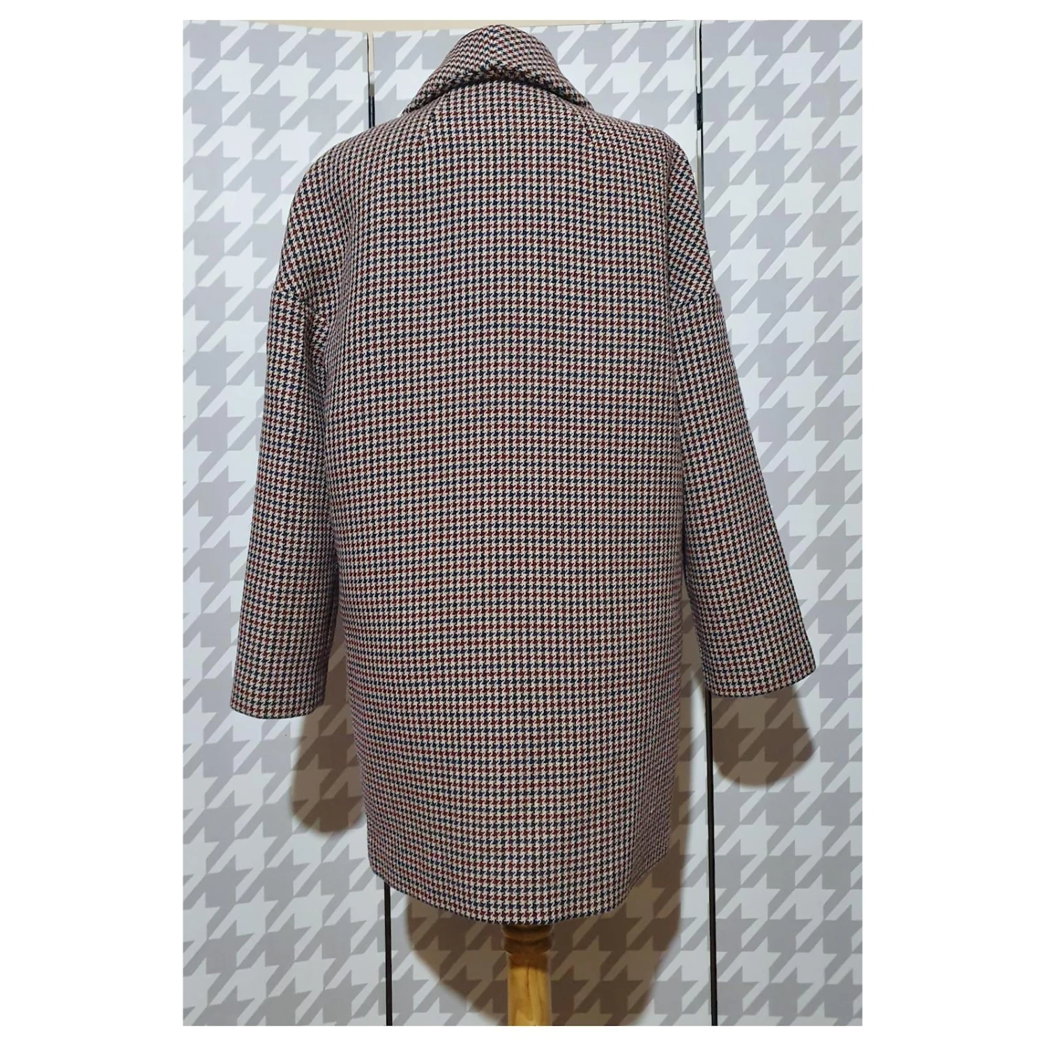 Tara Jarmon Manteaux, Vêtements D'extérieur Blanc Bleu Multicolore Beige Bordeaux 3 Tara Jarmon Manteaux, Vêtements D'extérieur Blanc Bleu Multicolore Beige Bordeaux – Image 3