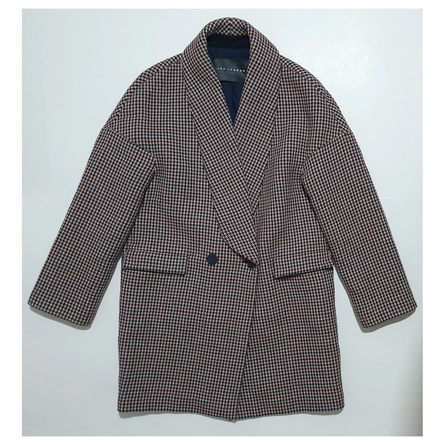 Tara Jarmon Manteaux, Vêtements D'extérieur Blanc Bleu Multicolore Beige Bordeaux 4 Tara Jarmon Manteaux, Vêtements D'extérieur Blanc Bleu Multicolore Beige Bordeaux – Image 4