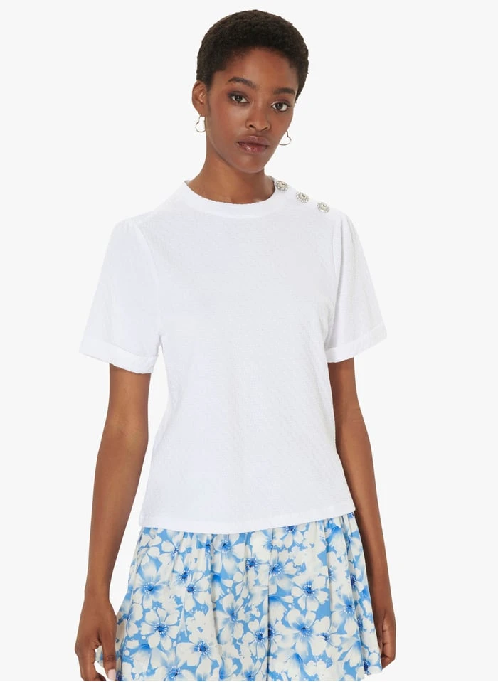 Tara Jarmon TARA - Tee Shirt Col Rond Boutonné En Coton | Blanc 1 Tara Jarmon TARA - Tee Shirt Col Rond Boutonné En Coton | Blanc
